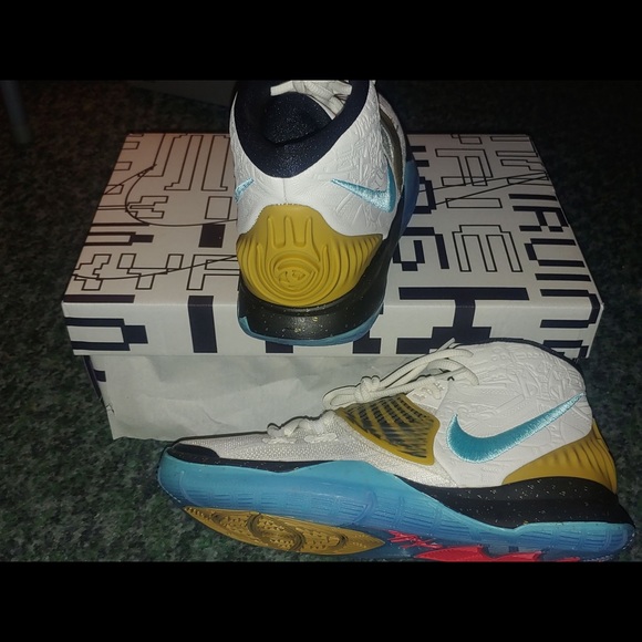 Kyrie mummy 6 X Concepts - Picture 2 of 3